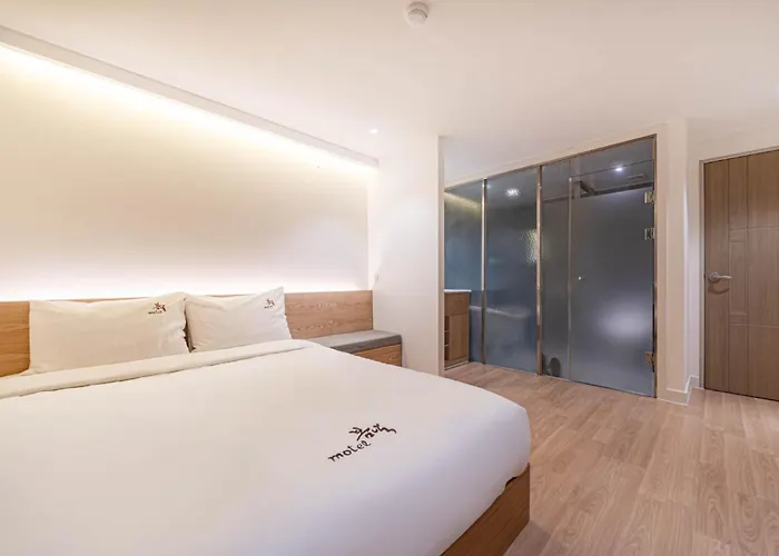 Suyeong Bomnal Hotel